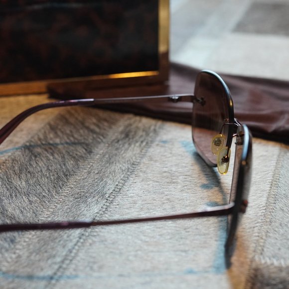 Tory Burch Sunglasses - Picture 4 of 4